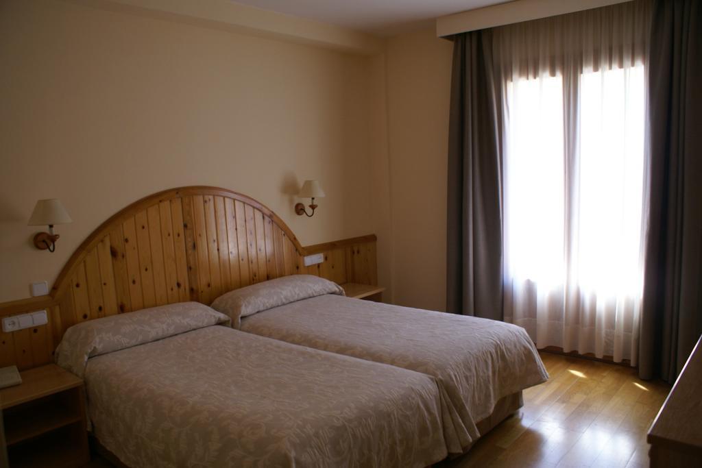 Hotel Estanys Blaus Tavascan Bilik gambar